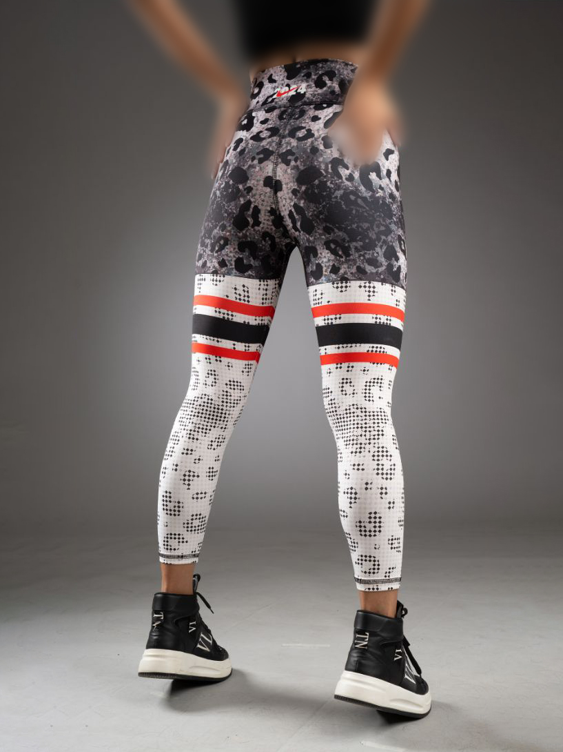 لگ ورزشی زنانه سابلیمیشن مدل جلو هفتی نایکی Nike