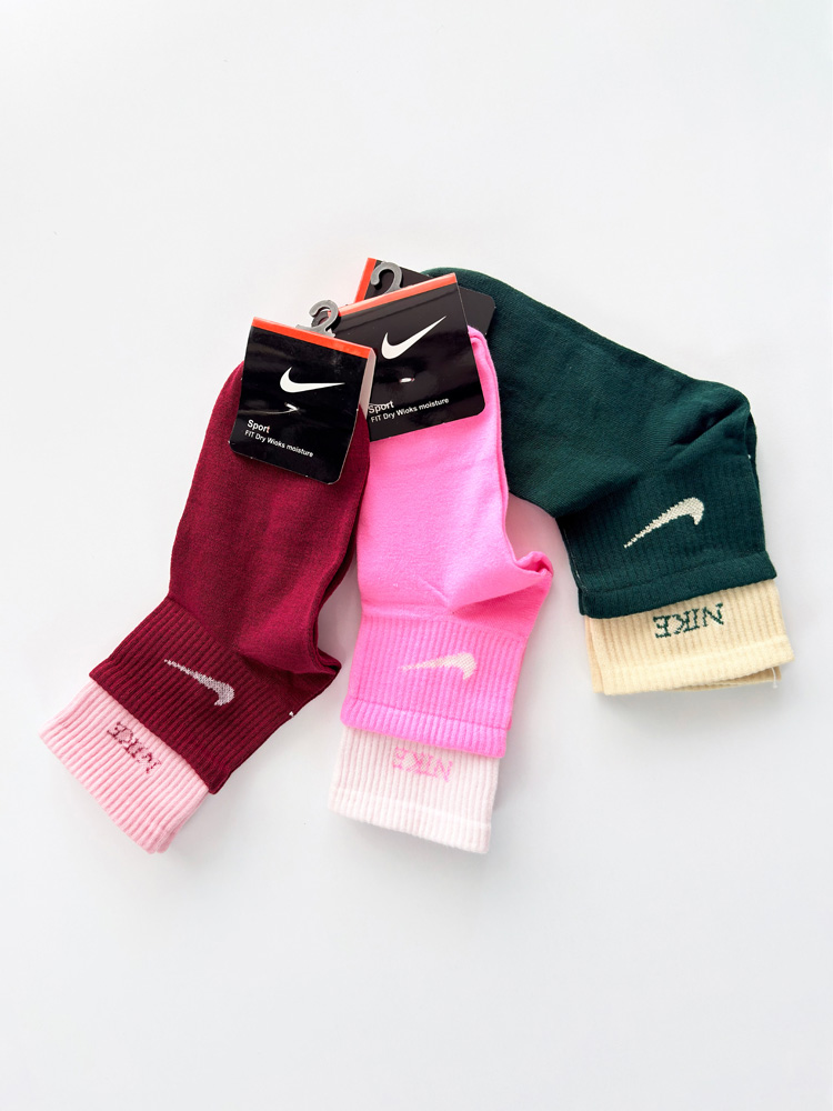 جوراب نیم ساق زنانه نخ پنبه دو کش رنگی نایکی Nike