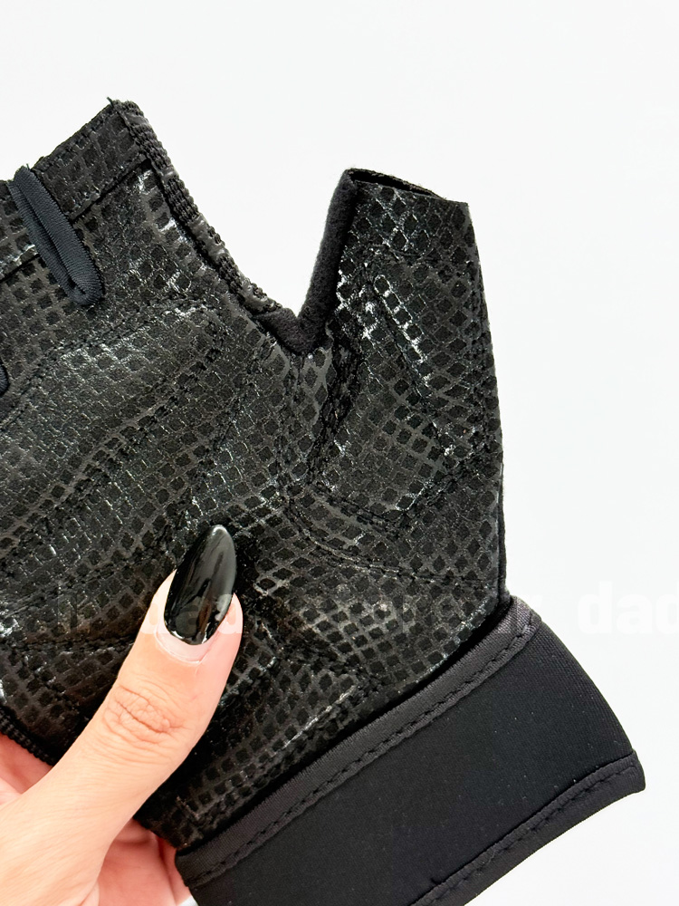 دستکش نیمه انگشتی بدنسازی زنانه Reebok