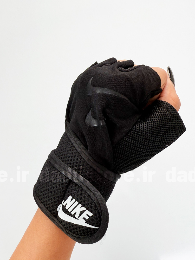 دستکش نیمه انگشتی بدنسازی زنانه Nike