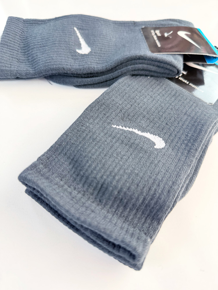 جوراب ساقدار زنانه نخ پنبه طوسی تیره نایکی Nike