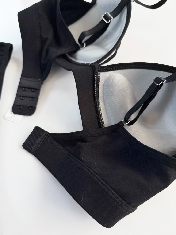 ست شورت و سوتین پوش آپ دار نخ پنبه هارنس دار نوشته کلوین کلاین Calvin klein فیتن Fitan