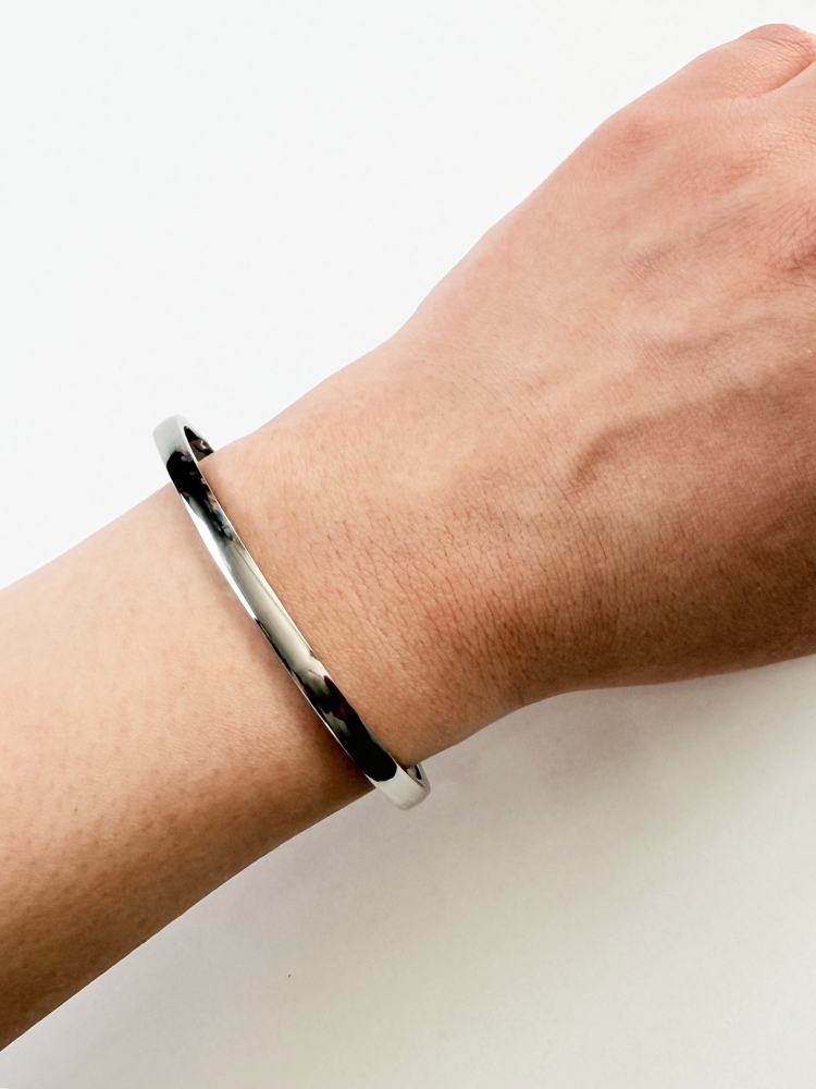 بنگل زنانه استیل آینه ای بیضی