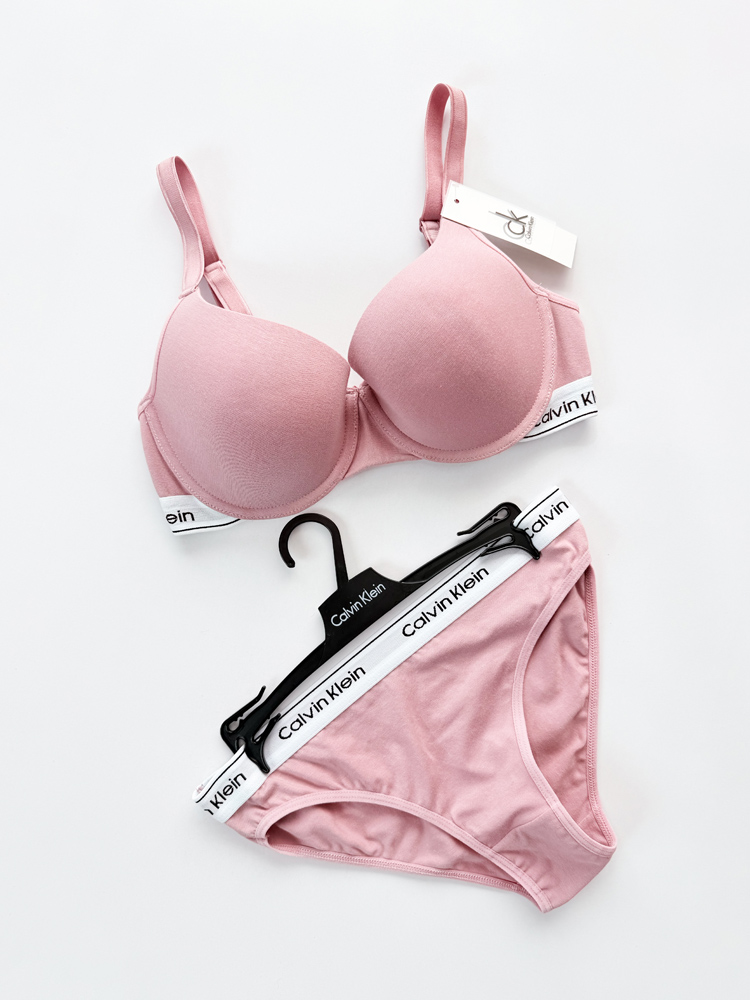 ست شورت اسلیپ و سوتین فنر دار کلوین کلاین Calvin Klein