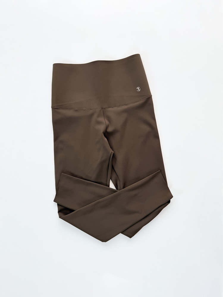 لگ ورزشی فلامنت حرفه ای لیفت باسن دار تو کرک