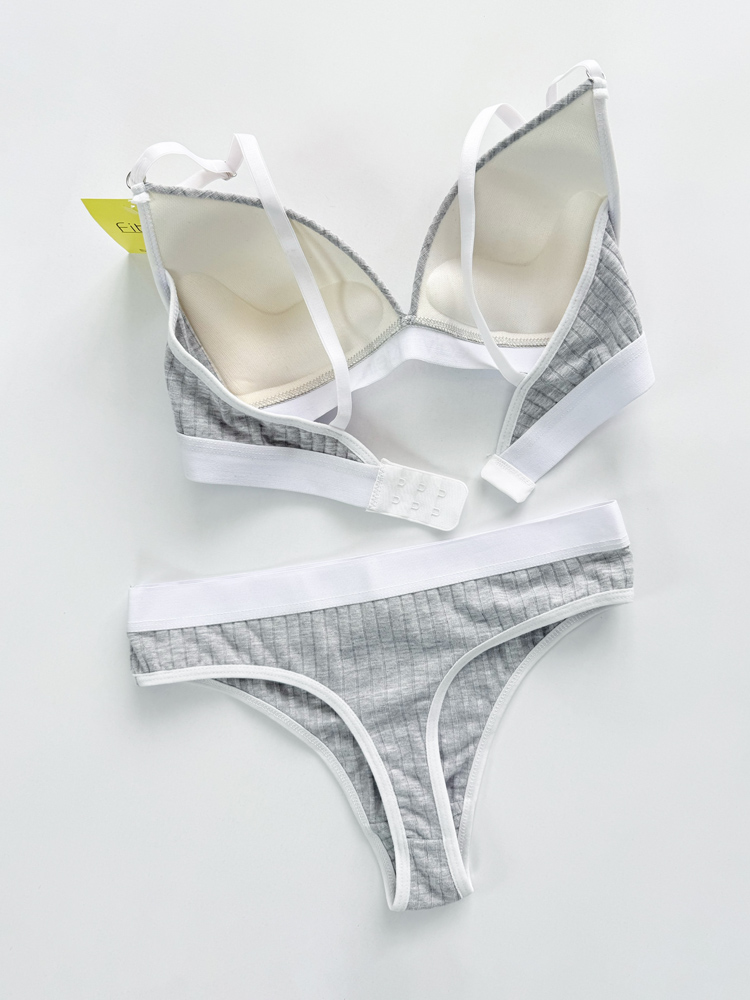 ست شورت و سوتین دخترانه پوش آپ دار کبریتی نوشته کلوین کلاین Calvin klein فیتن Fitan