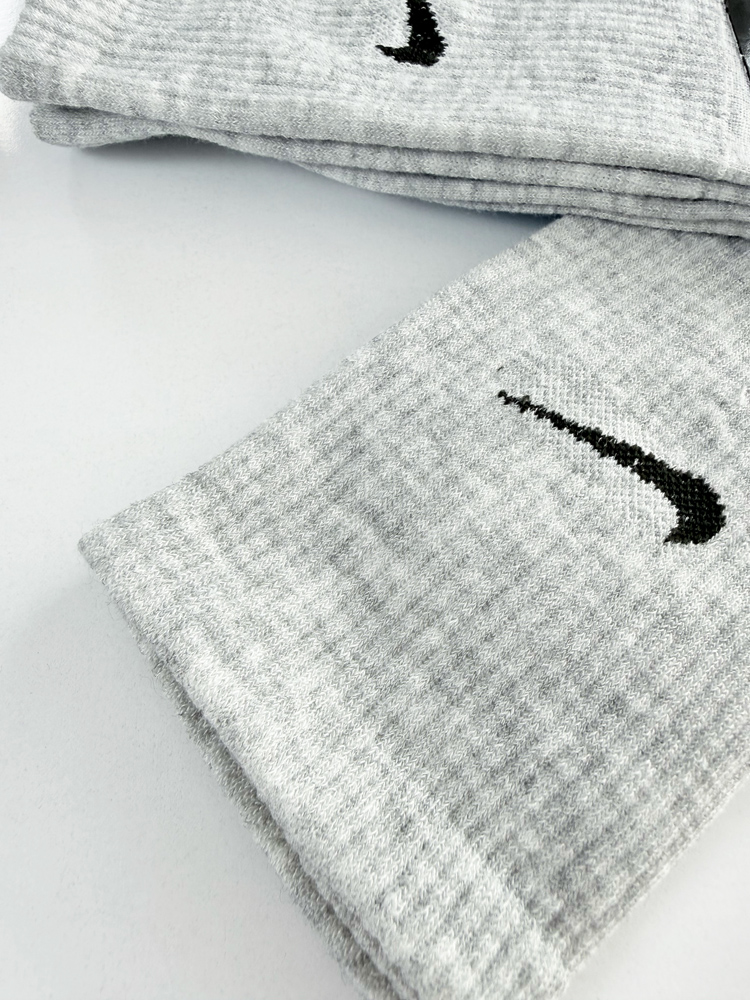 جوراب ساقدار زنانه نخ پنبه طوسی روشن برفکی نایکی Nike