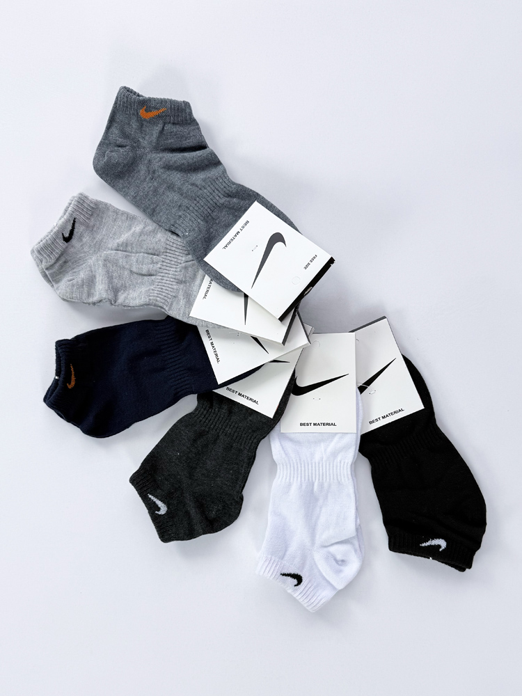 جوراب مچی مردانه وسط کش نخ پنبه طرح نایکی Nike
