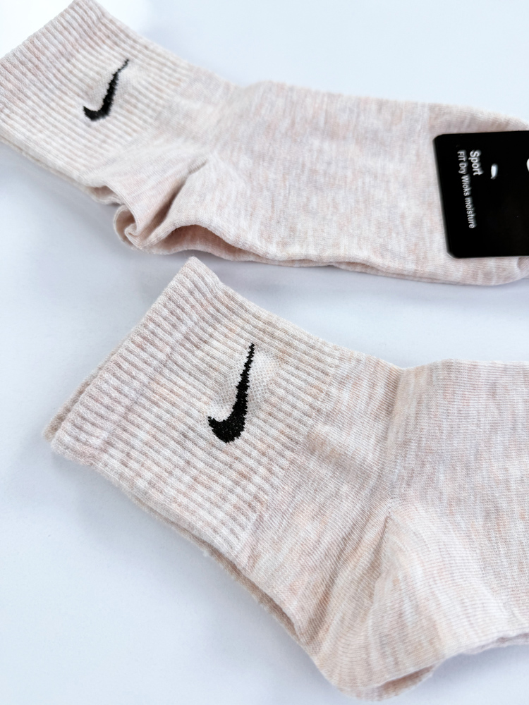 جوراب نیم ساق زنانه نخ پنبه گلبهی برفکی نایکی Nike