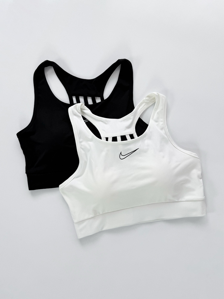 نیمتنه کاپدار ورزشی فلامنت پشت قهرمانی بندی نایکی Nike