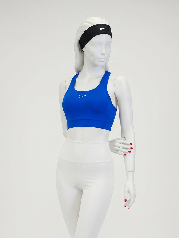 نیمتنه کاپدار ورزشی فلامنت پشت قهرمانی بندی نایکی Nike