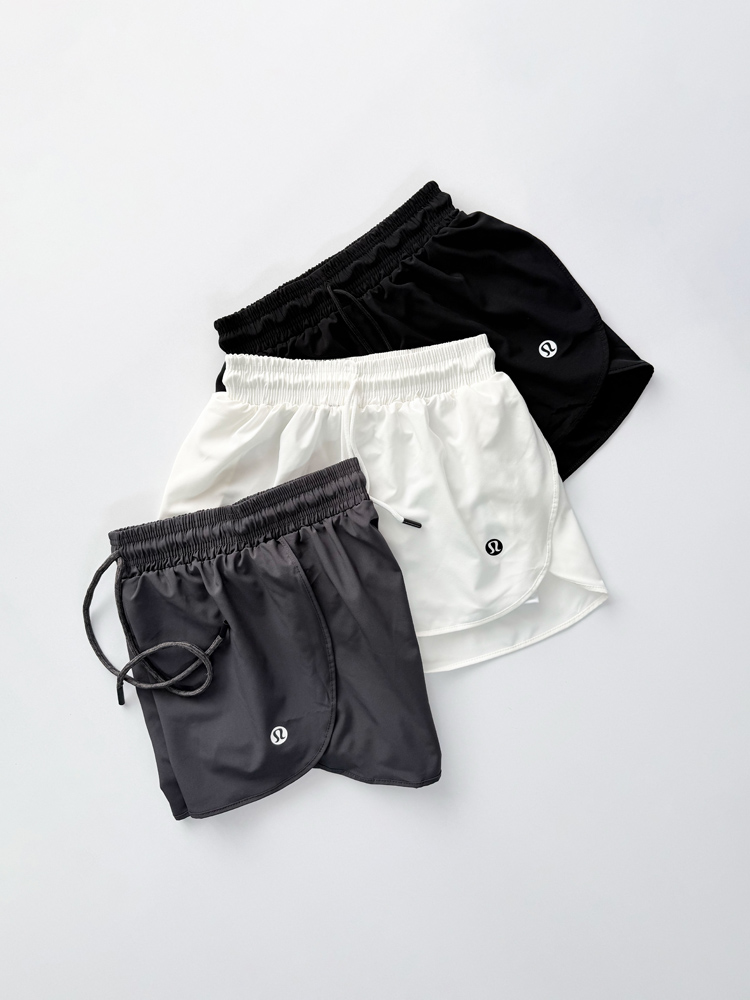 شورتک ورزشی زنانه آیرو کشاله ران دار بغل جیب لولولمن lululemon