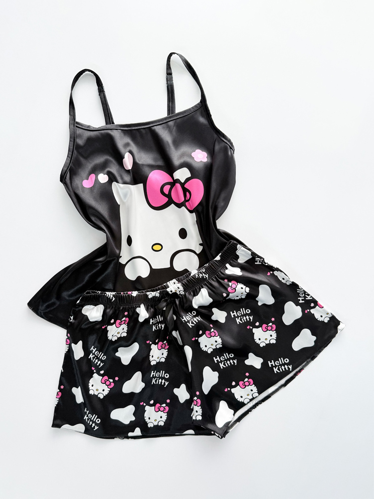 ست لباس خواب تاپ و شورتک ساتن طرح هلو کیتی Hello kitty